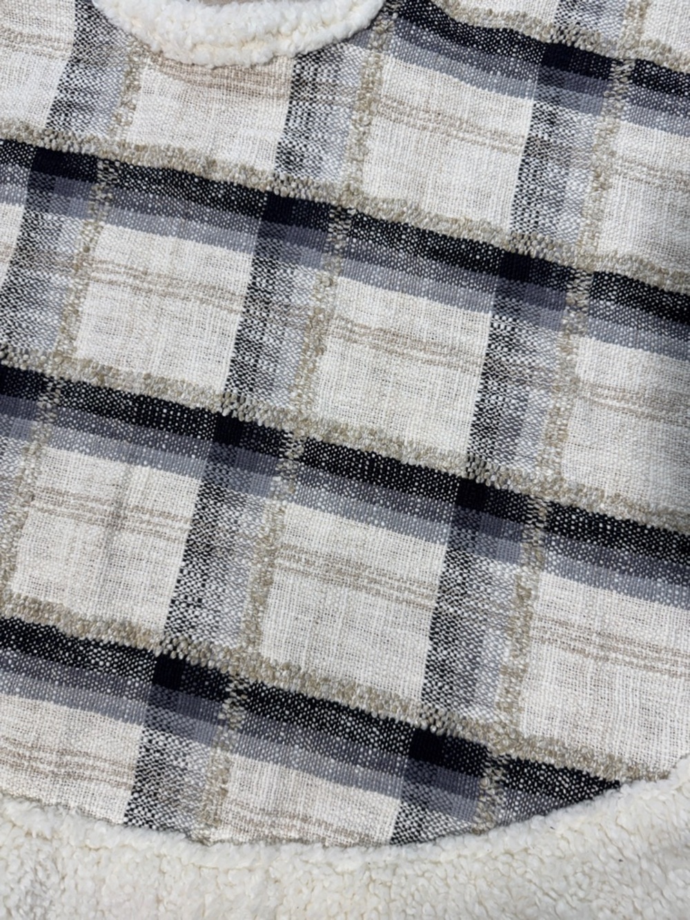Winter Wonderland Black & White Buffalo Plaid Sherpa Christmas Tree Skirt 50" - Picture 2 of 11